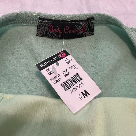 Body Central Dress M NWT - Picture 3 of 4